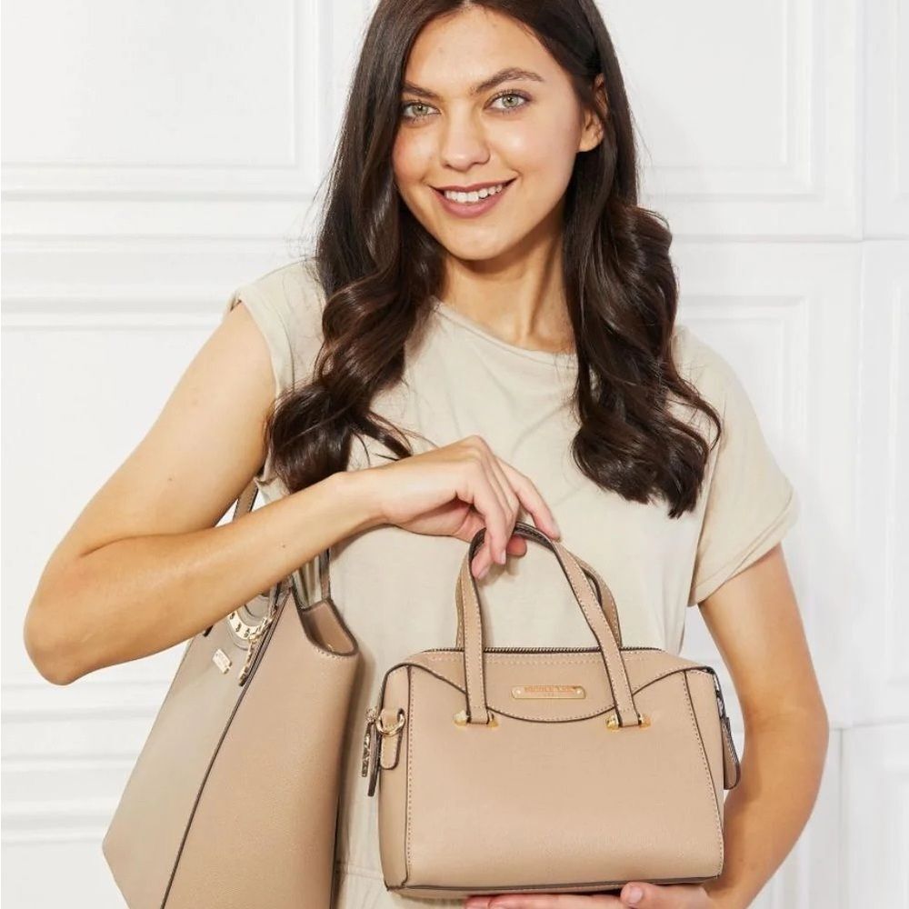 At My Best Handbag Set